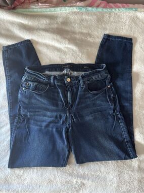 GUESS Women's Dark Blue Skinny Jeans